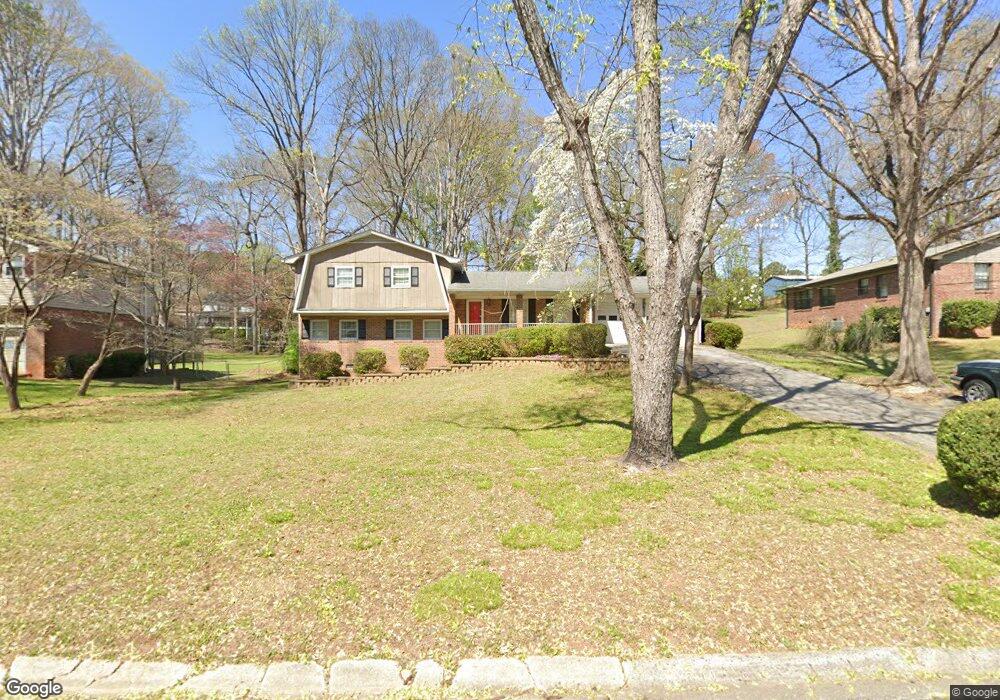 2880 Old Carriage Dr SW, Marietta, GA 30060 - photo 1