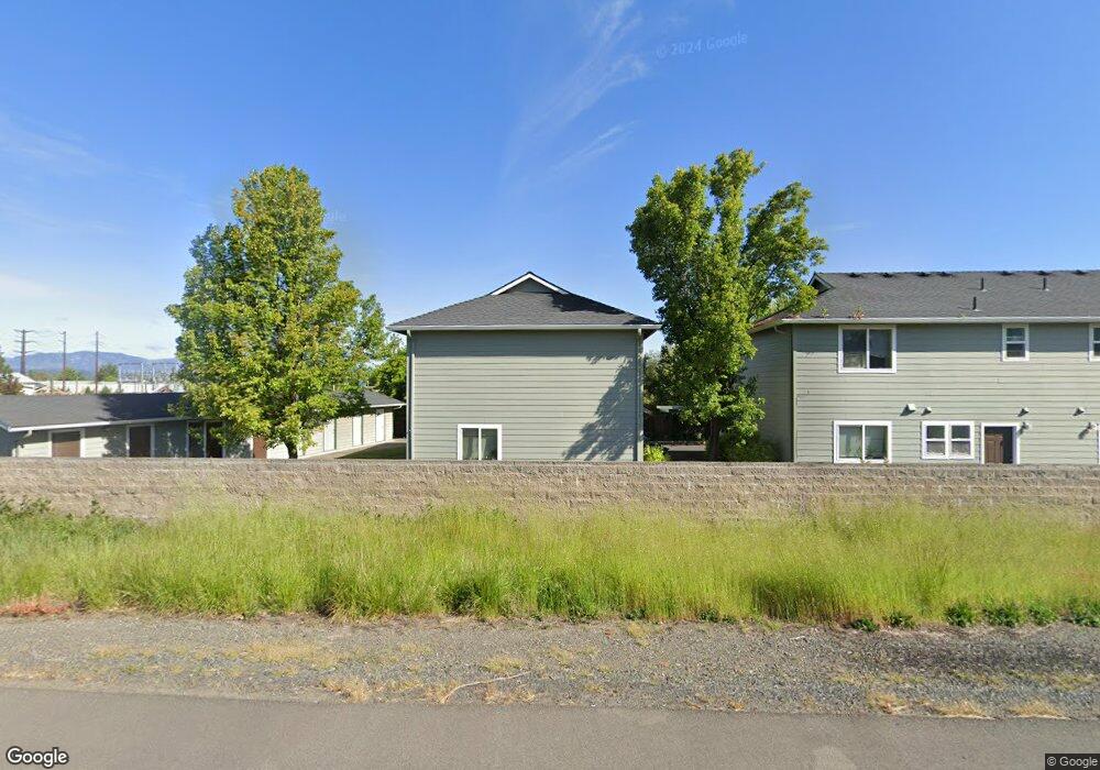 357 Pardee Ln, Grants Pass, OR 97527 - photo 1