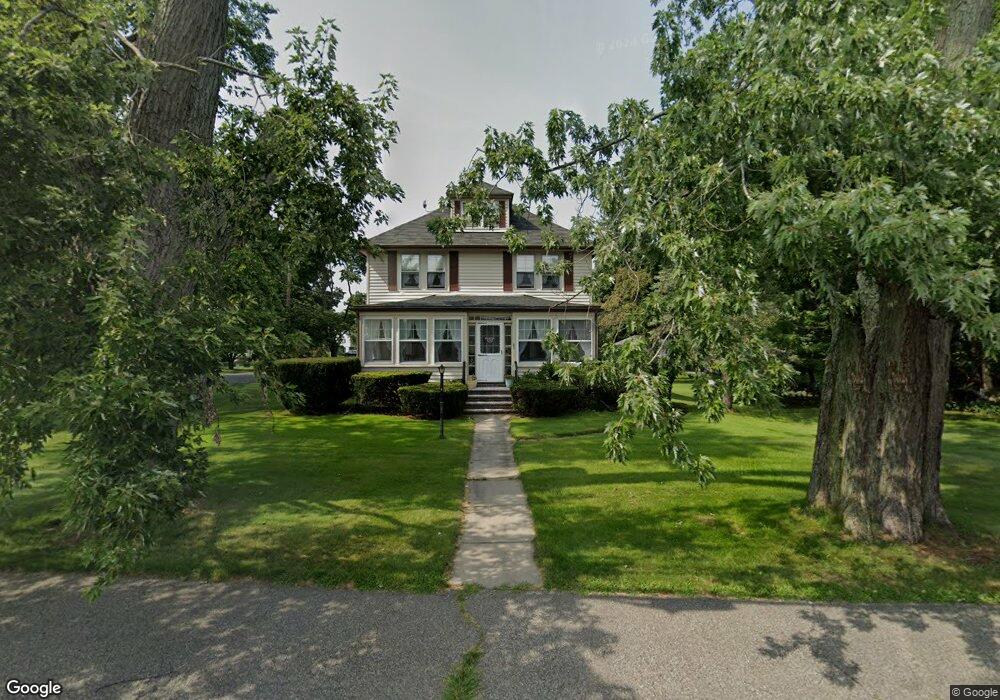 43 Wyman St, Woburn, MA 01801 - photo 1