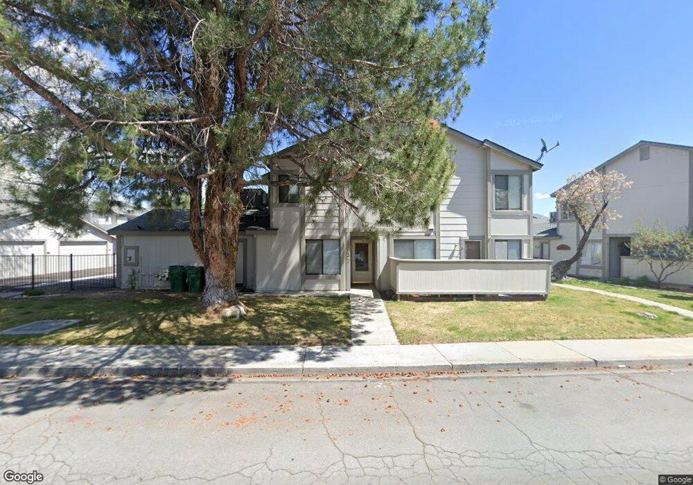 1033 Tyler Way unit 16, Sparks, NV 89431 - photo 1