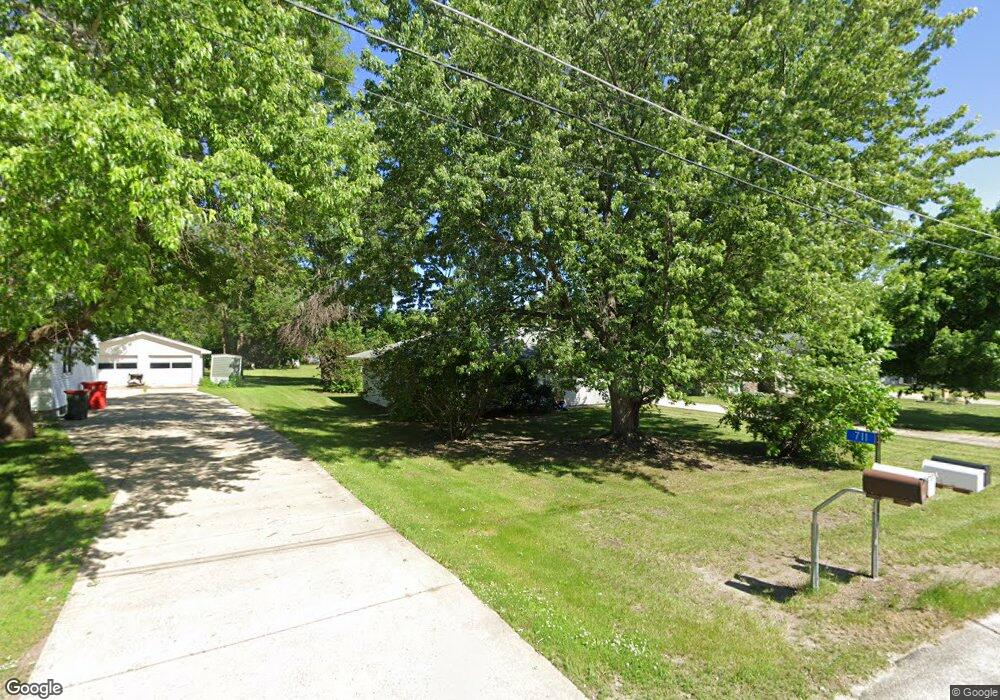 711 Cardinal Ln SW, Alexandria, MN 56308 - photo 1