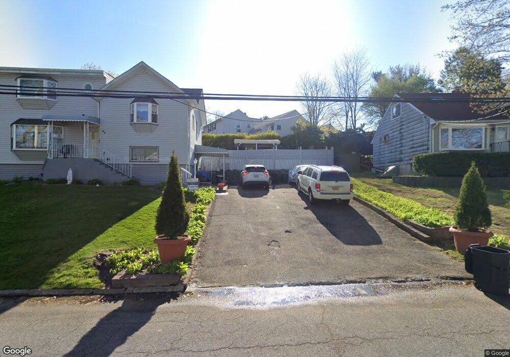 66 Candlewood Dr, Yonkers, NY 10710 - photo 1