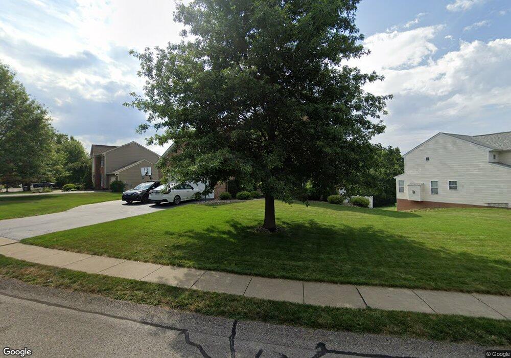 120 Majestic Dr, Canonsburg, PA 15317 - photo 1