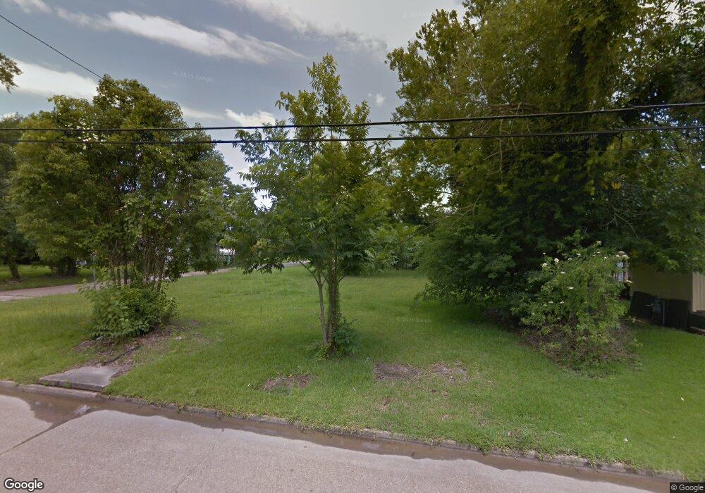 632 Jackson St, Lake Charles, LA 70601 - photo 1