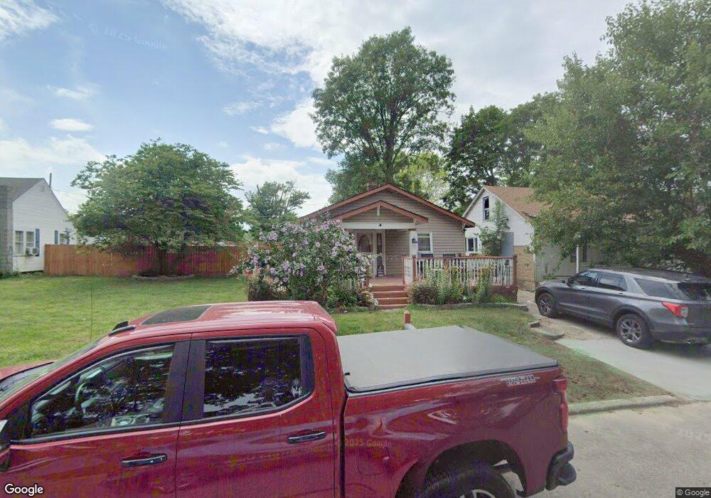 2201 S Waldemere Ave, Muncie, IN 47302 - photo 1