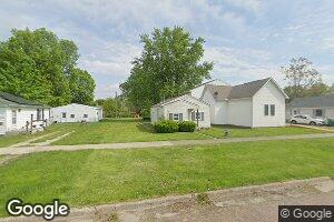 2512 Champaign Ave, Mattoon, IL 61938