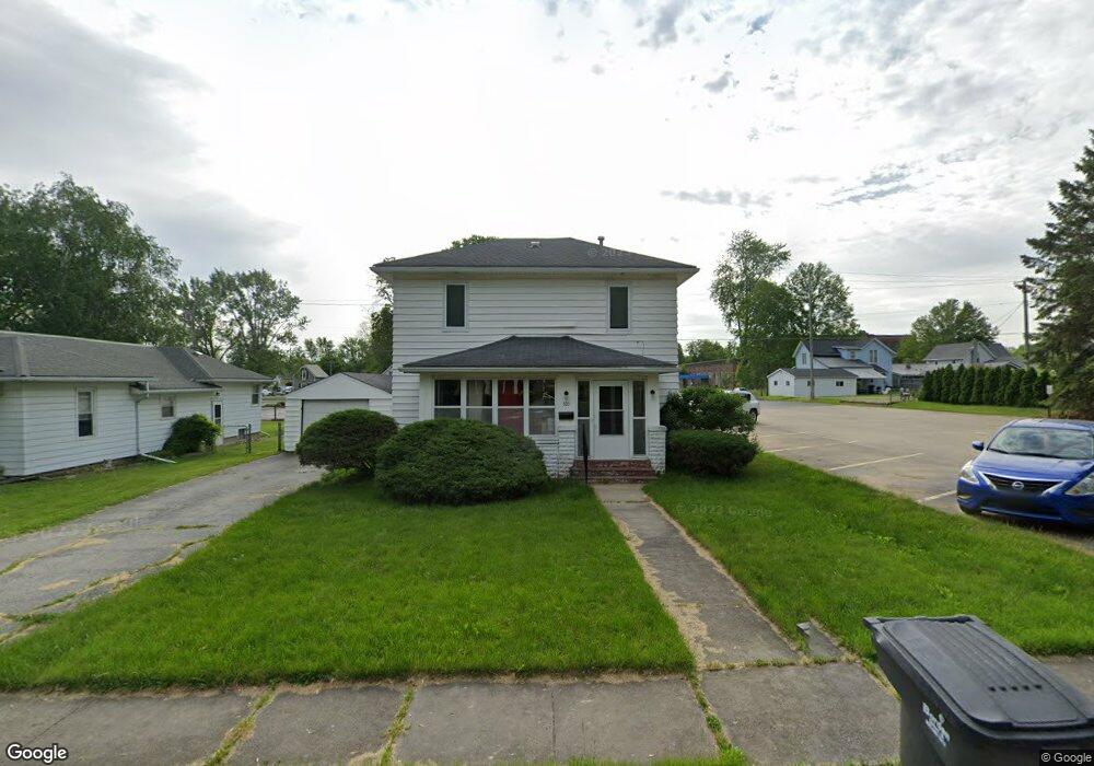 503 N Clark St, Nappanee, IN 46550 - photo 1