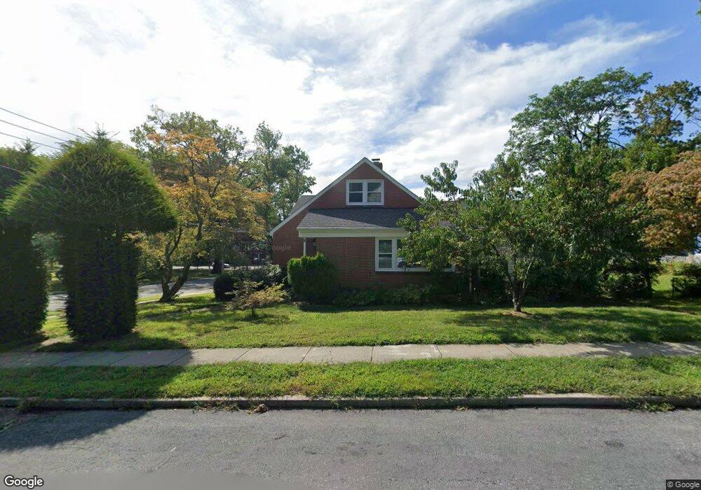 2 Amherst Ct, Maplewood, NJ 07040 - photo 1