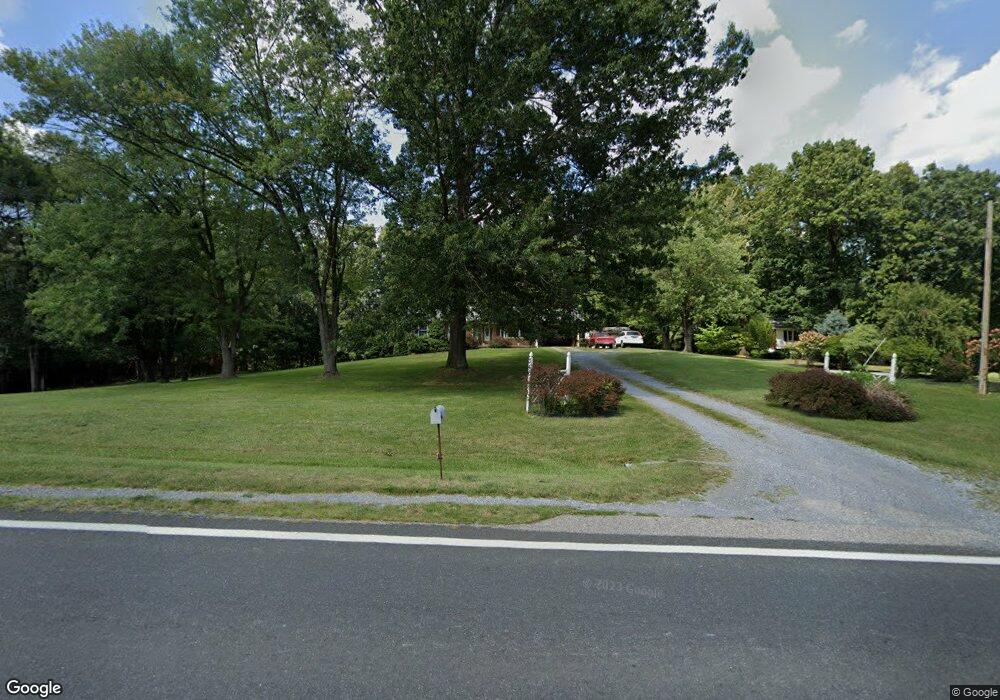 346 Hermitage Rd, Staunton, VA 24401 - photo 1