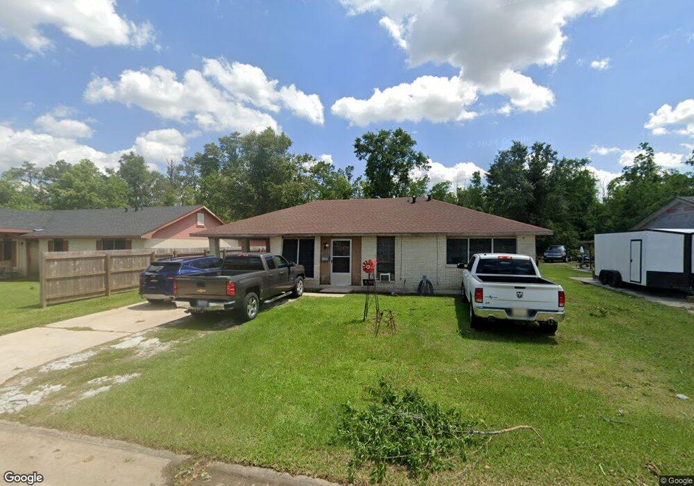 2920 Hillcrest Dr, Lake Charles, LA 70615 - photo 1