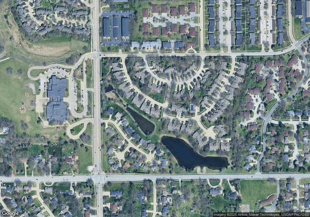 4904 Cedar Dr unit 71, West Des Moines, IA 50266 - photo 1