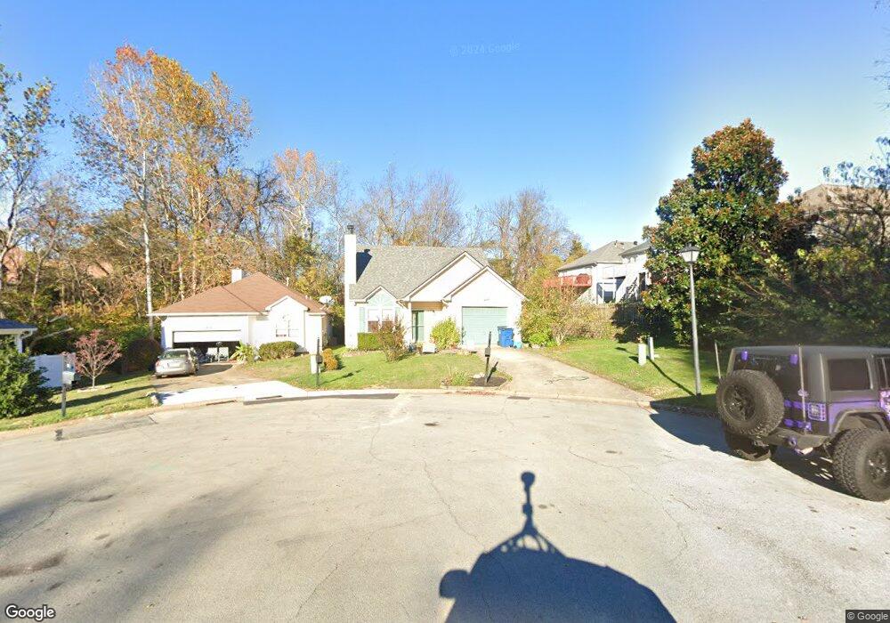 5701 Lake Superior Ct, Louisville, KY 40291 - photo 1