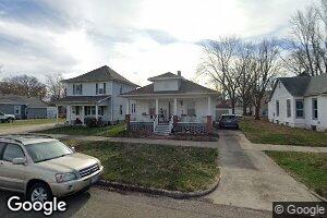 2813 Richmond Ave, Mattoon, IL 61938