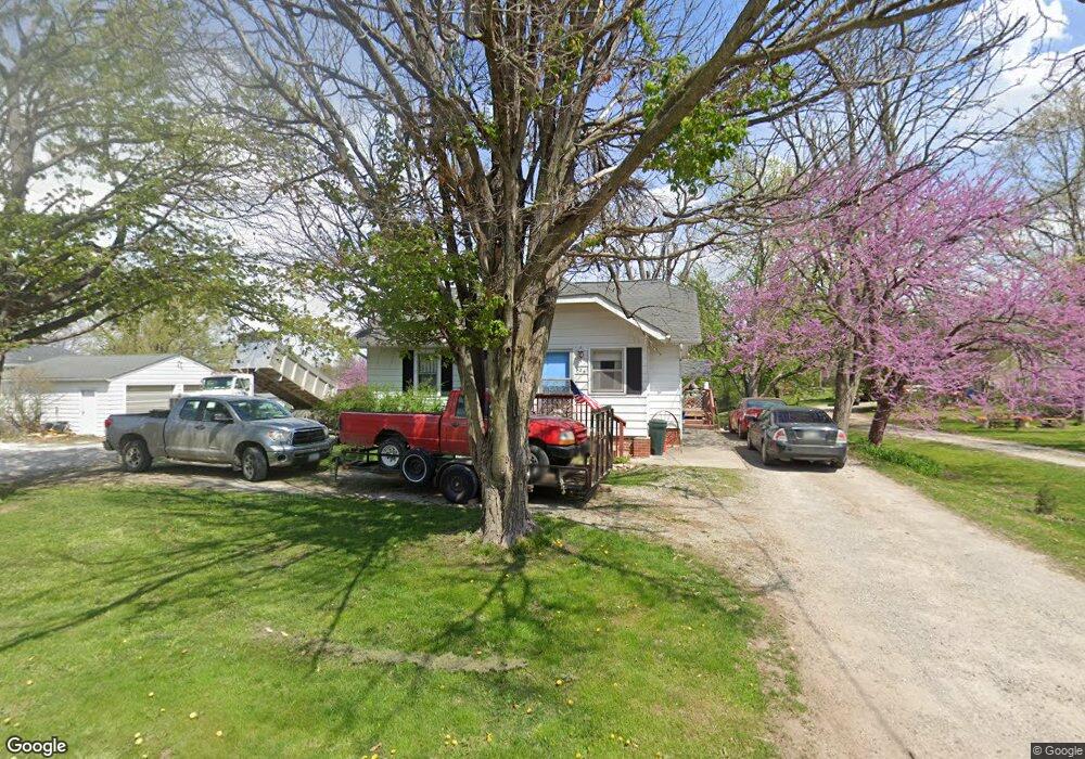 624 E 12th St S, Newton, IA 50208 - photo 1