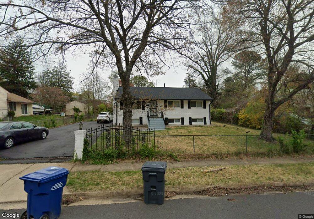 3321 Nevius St, Falls Church, VA 22041 - photo 1