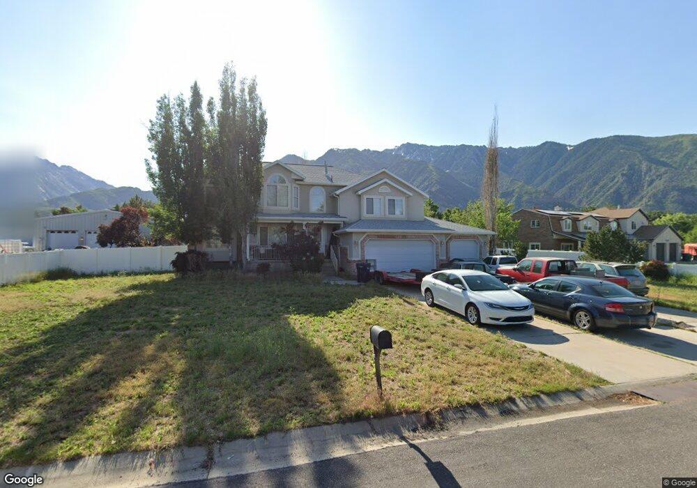 10941 S Cindy Cir, Sandy, UT 84092 - photo 1
