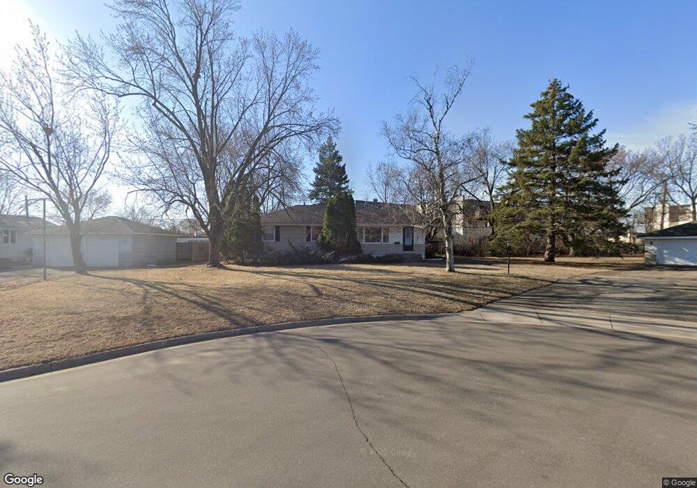 7233 Hartkopf Ln, Brooklyn Park, MN 55428 - photo 1