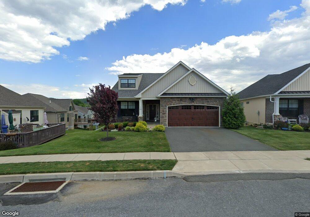 4116 Streamside Rd, Emmaus, PA 18049 - photo 1