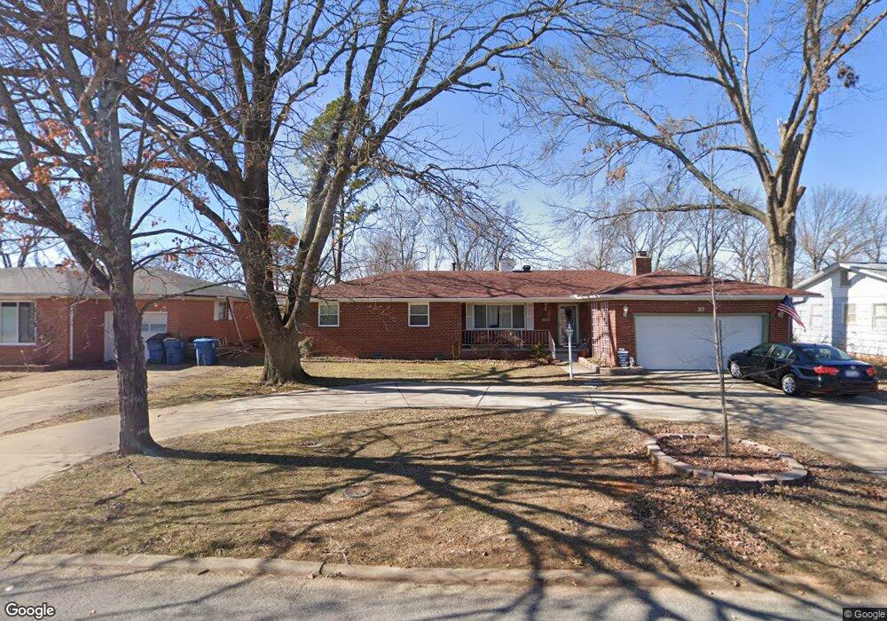 313 Crestview Dr, Bentonville, AR 72712 - photo 1