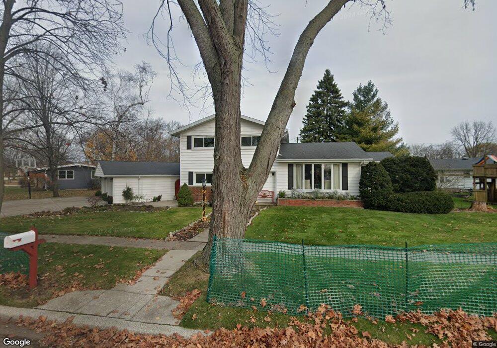 2430 Riverside Dr, Port Huron, MI 48060 - photo 1