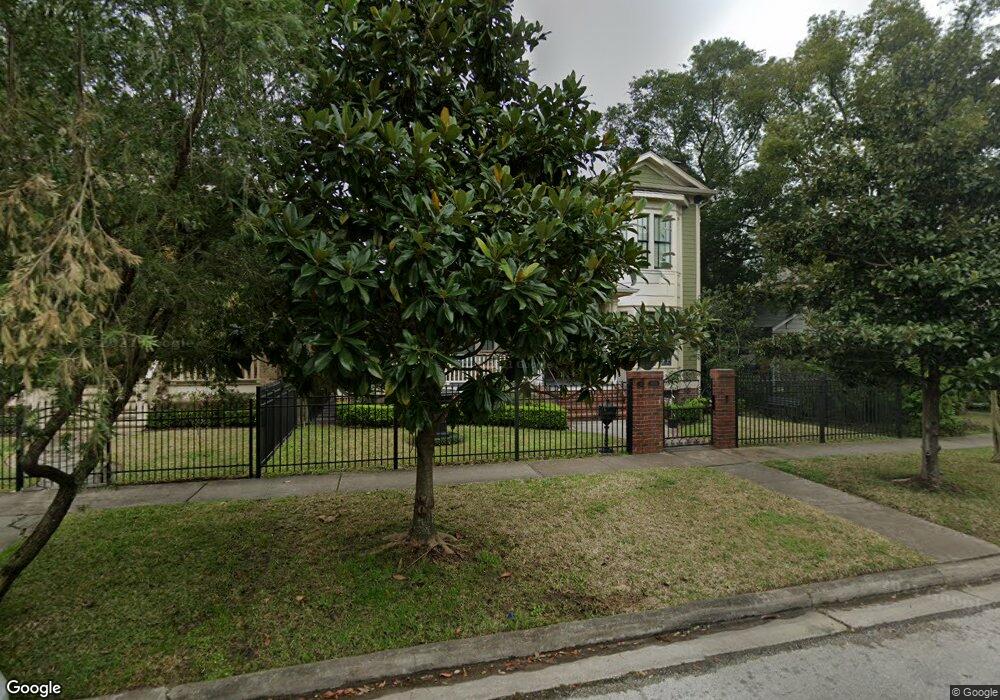 1609 Columbia St, Houston, TX 77008 - photo 1