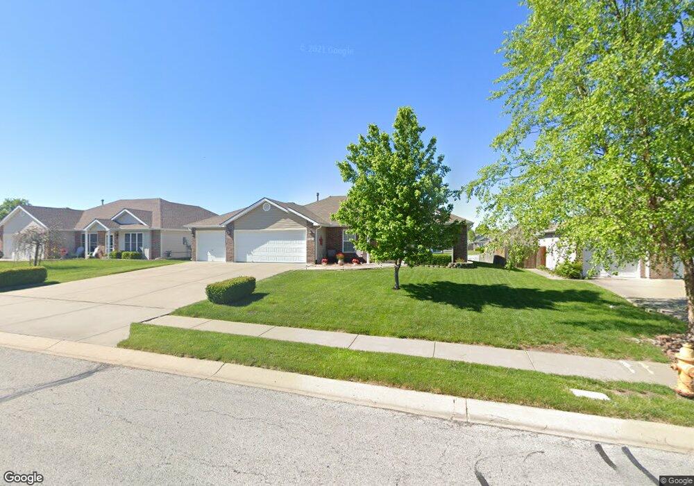 1100 Bristol Dr, Raymore, MO 64083 - photo 1