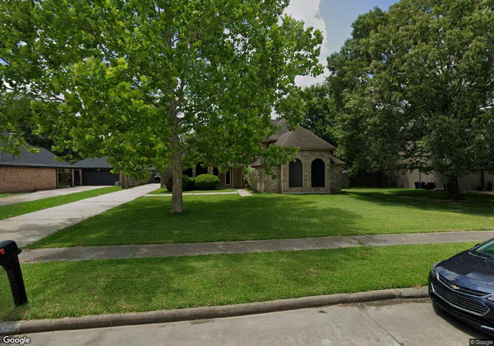 1009 Glenshannon Ave, Friendswood, TX 77546 - photo 1