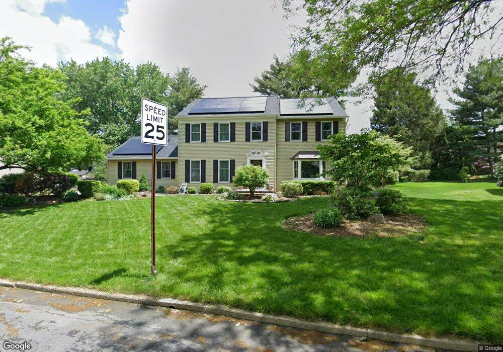 5525 Fresh Meadow Dr, Macungie, PA 18062 - photo 1