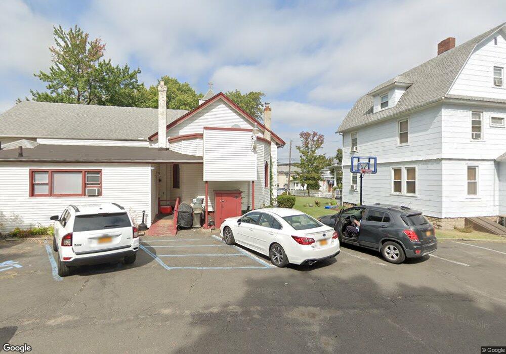 3980 Victory Blvd, Staten Island, NY 10314 - photo 1