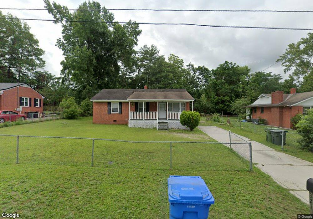 321 Richmond Dr, Fayetteville, NC 28304 - photo 1