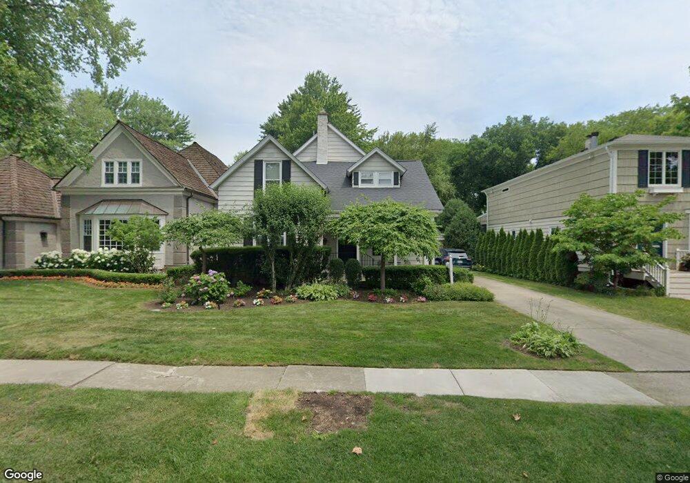 168 Lakeview Ave, Grosse Pointe Farms, MI 48236 - photo 1