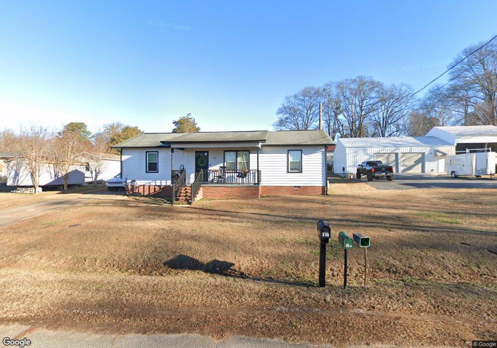 303 Fern Dr, Inman, SC 29349 - photo 1