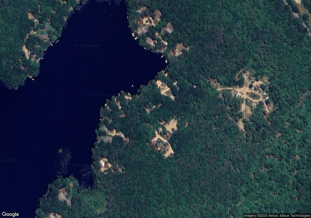 104 E Huntress Pond Rd, Center Barnstead, NH 03225 - photo 1