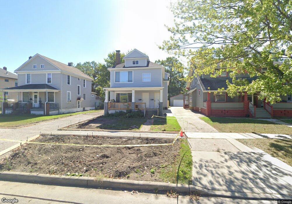 2136 E 30th St, Lorain, OH 44055 - photo 1