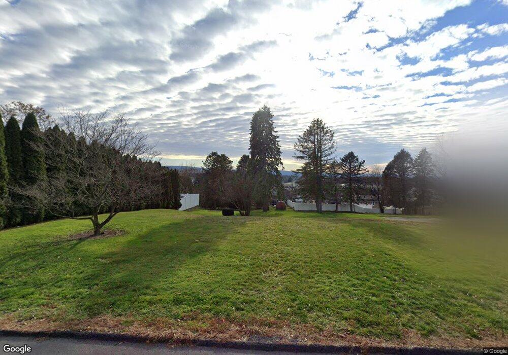 18 Price St, Wilkes Barre, PA 18705 - photo 1