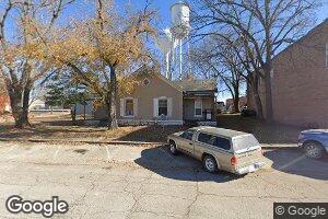118 N 5th St, Neodesha, KS 66757