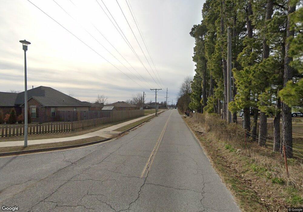 251 W Morris Ave, Springdale, AR 72764 - photo 1