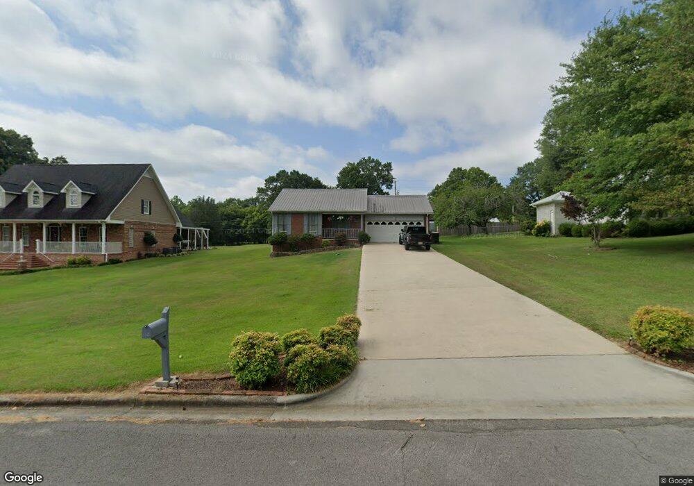 1404 5th St SE, Cullman, AL 35055 - photo 1