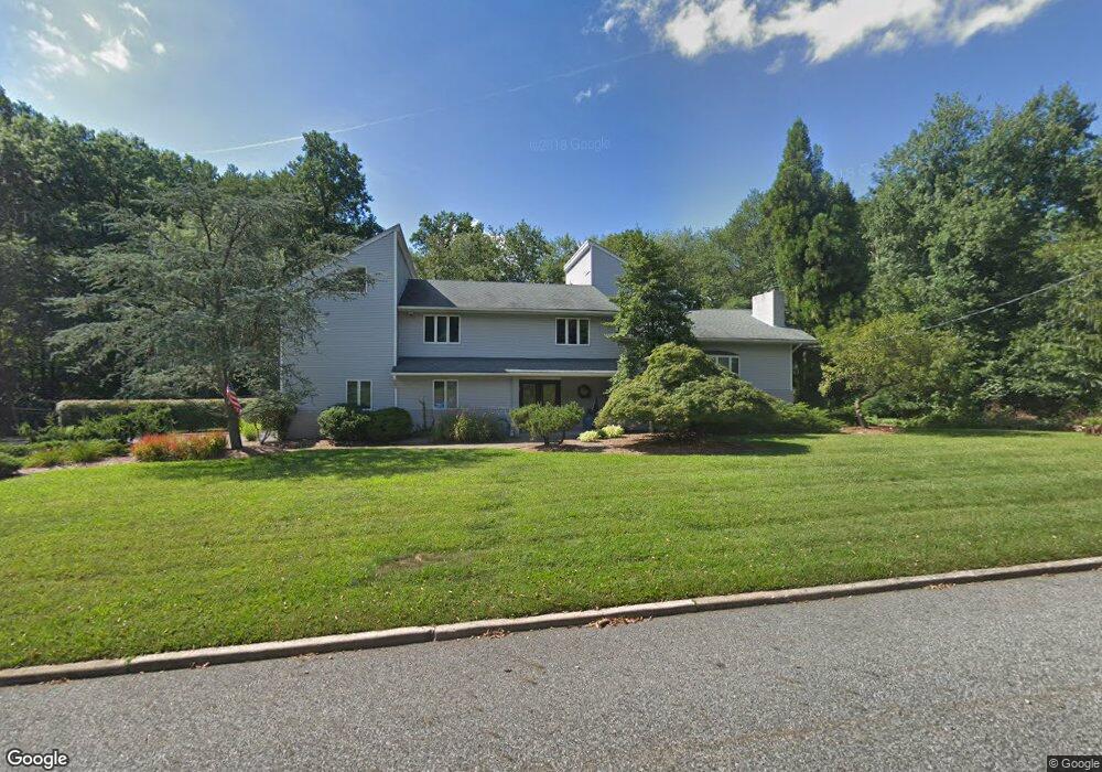 14 Osborne Ct, Mahwah, NJ 07430 - photo 1