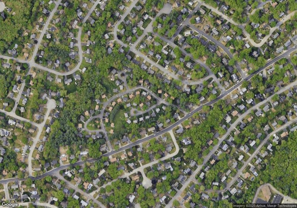 8 Saint Andrews Cir unit U4, Nashua, NH 03062 - photo 1