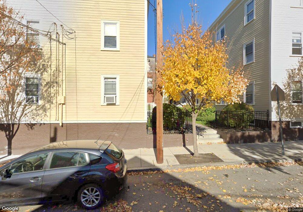 139 Spring St, Cambridge, MA 02141 - photo 1