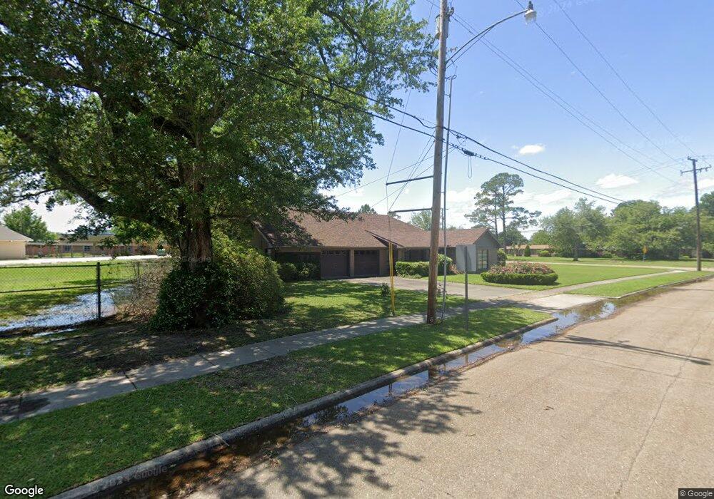 200 Spring St, Lake Charles, LA 70605 - photo 1