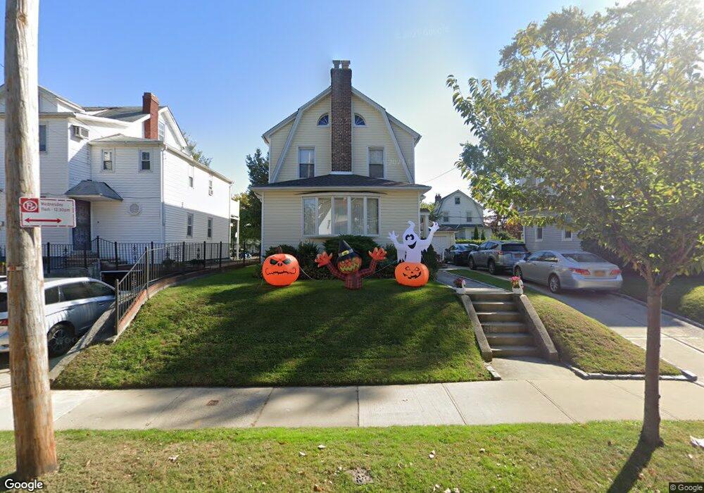 43-34 160th St, Flushing, NY 11358 - photo 1