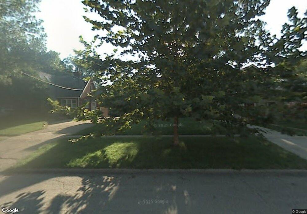 669 41st St, Des Moines, IA 50312 - photo 1