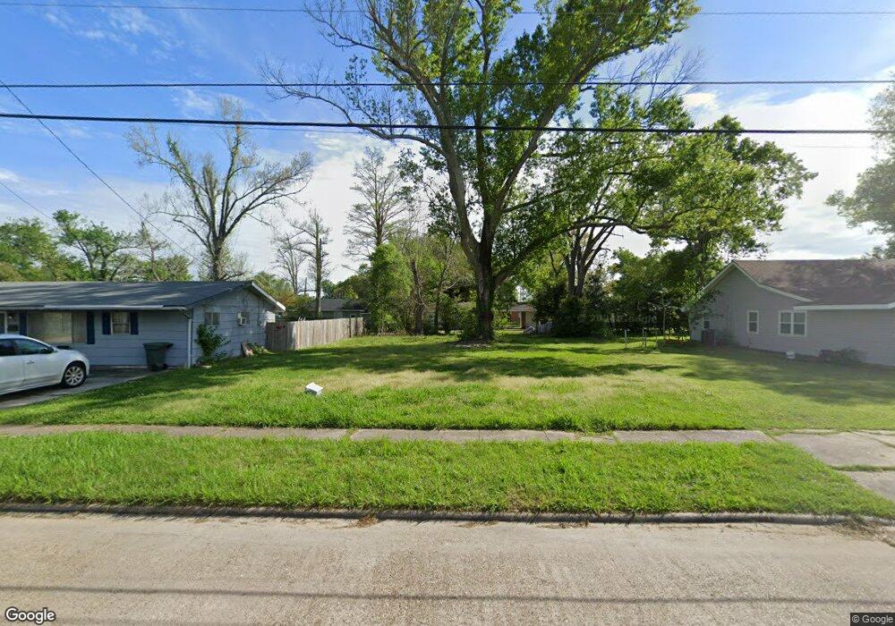 1320 Sunset Dr, Lake Charles, LA 70607 - photo 1