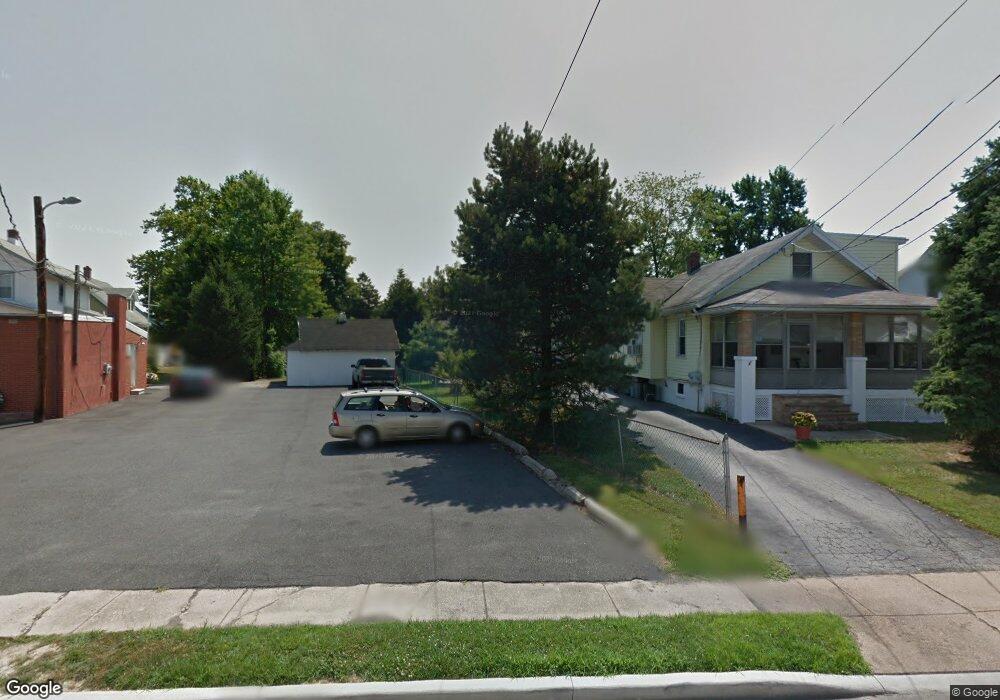 2 Oak Ave, Wilmington, DE 19805 - photo 1