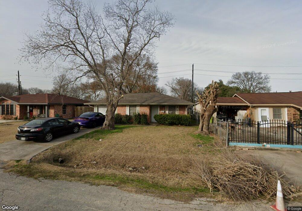 1009 Avenue D, Rosenberg, TX 77471 - photo 1