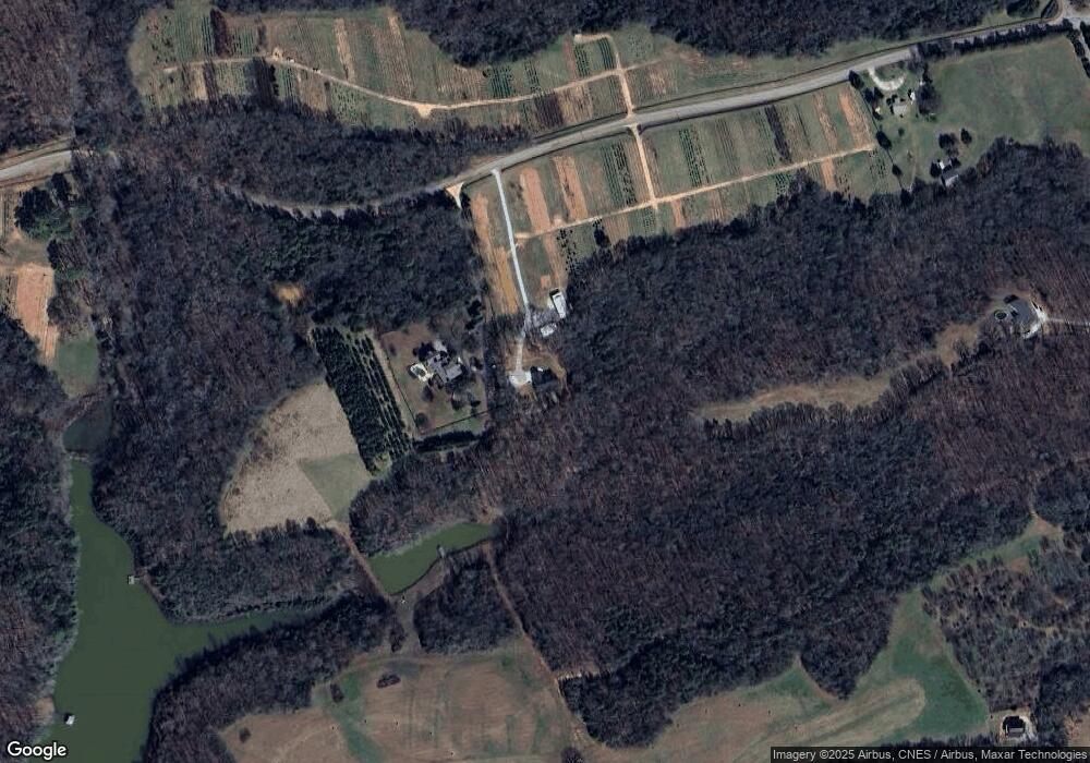 2364 Flat Rock Rd, Hartwell, GA 30643 - photo 1