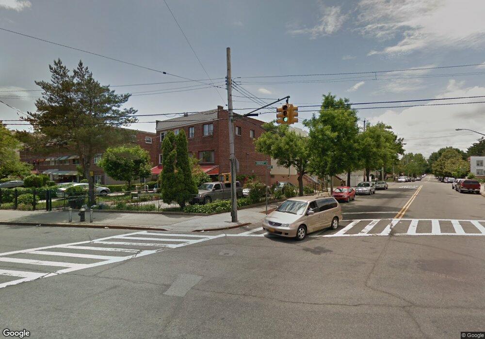 499 Soundview Ave, Bronx, NY 10473 - photo 1