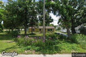 215 S 4th St, Capron, IL 61012
